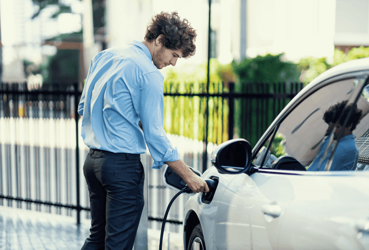 pole stație de încărcare dublă pentru companii